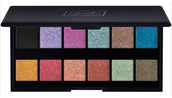 Eyeshadow Palette Making Waves